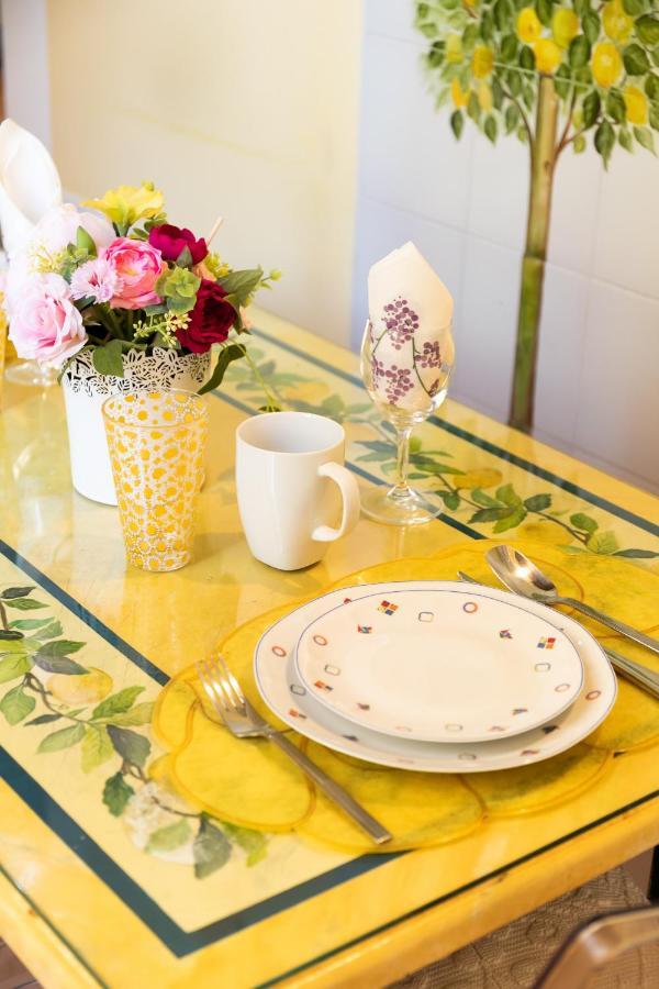 Monti Romantic Sunshine Maisonette Ngoại thất bức ảnh